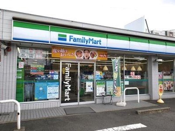 ファミリーマート